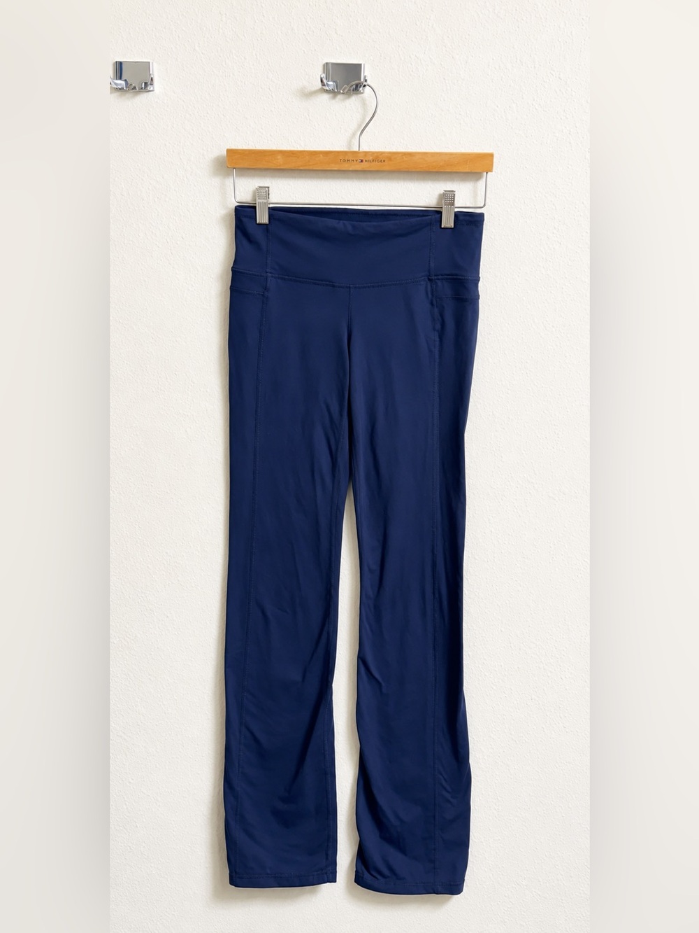 Athleta Navy High Rise Straight Leg Yoga Pants – Size Small